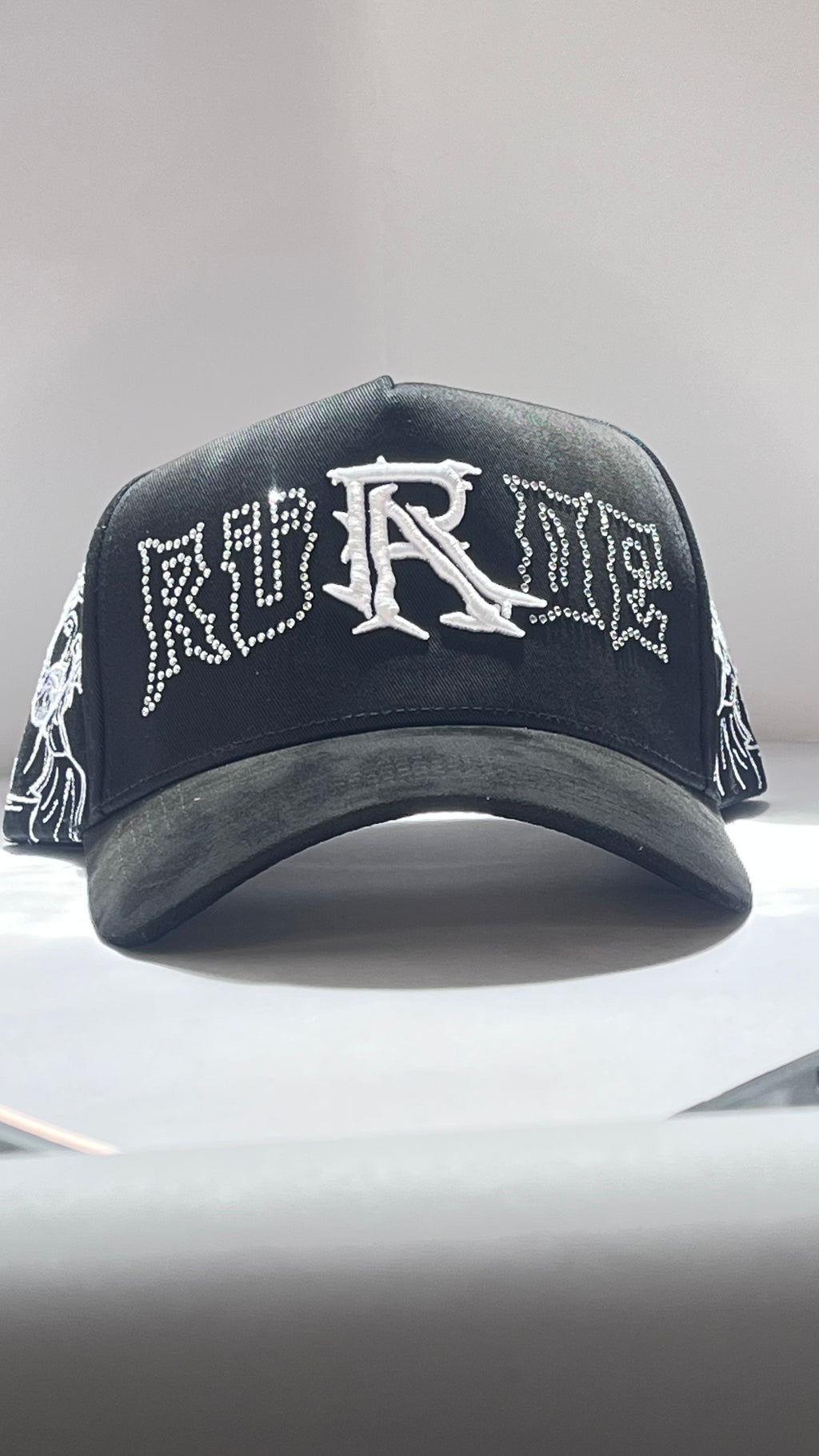 REDRMR BLACK